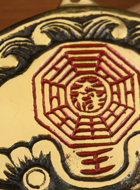 纯铜八卦风水虎头铜镜