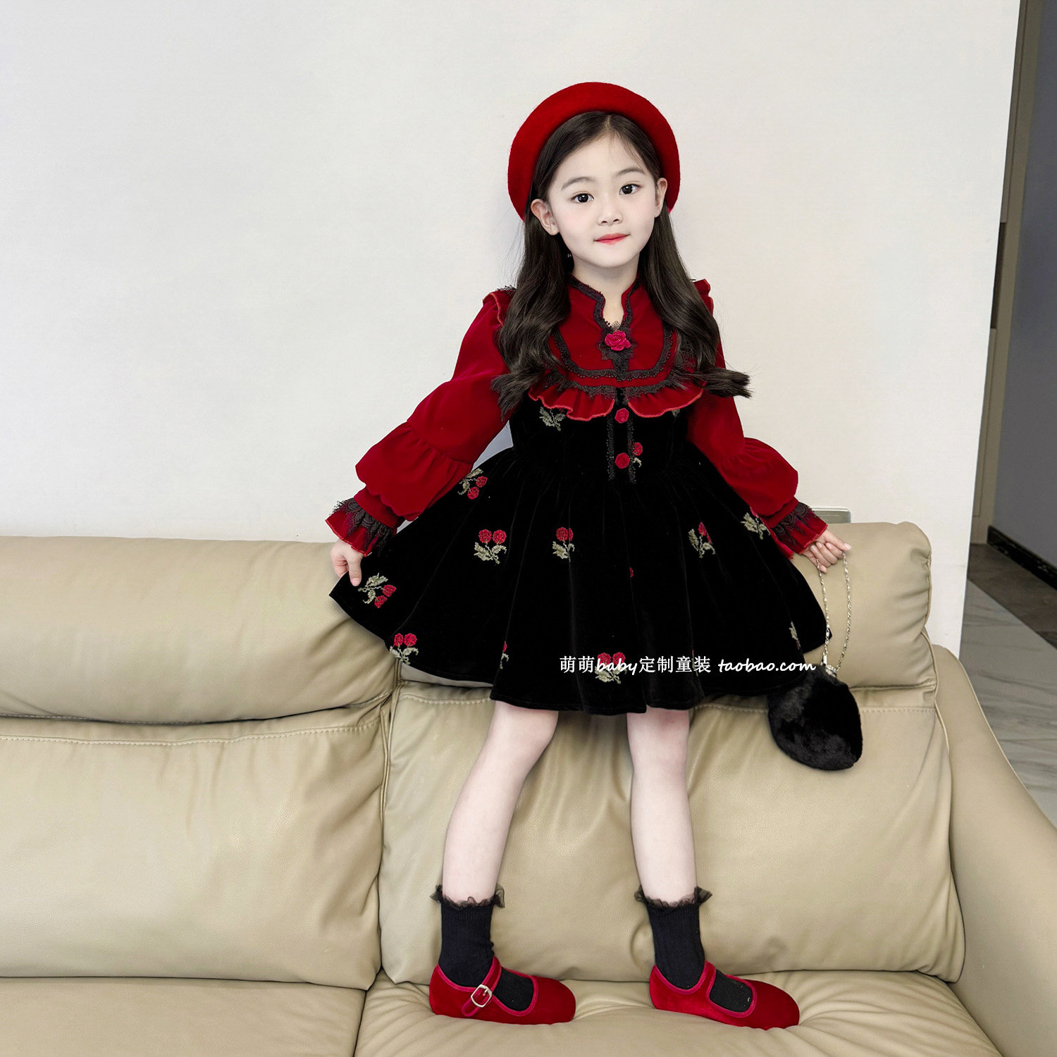 女童法式丝绒玫瑰花刺绣加绒连衣裙2025冬季新款女孩假两件公主裙,淘宝优惠券,粉丝福利购,淘宝优惠卷