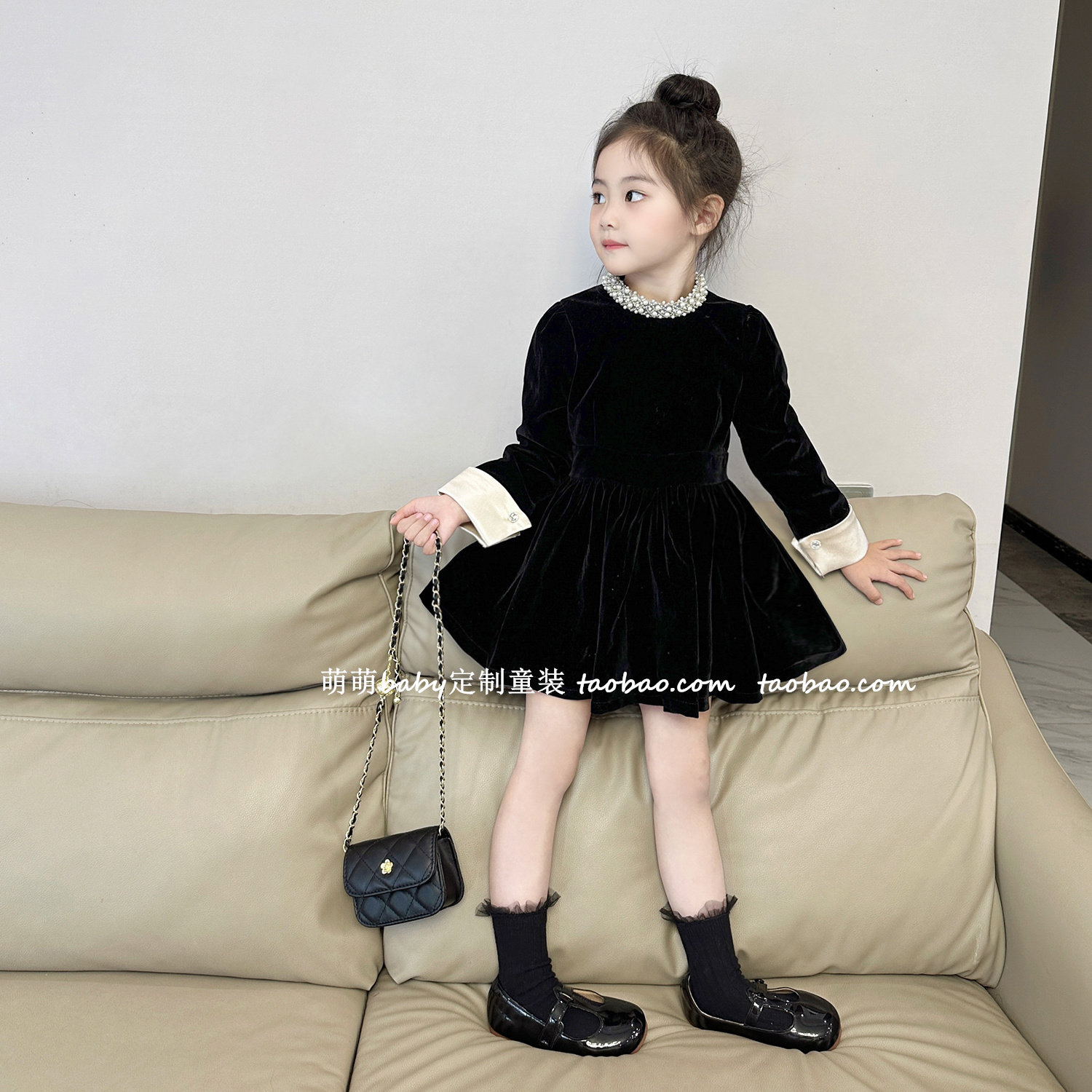 女童珍珠领加绒丝绒连衣裙2025秋冬新款小女孩气质简约礼服生日裙,淘宝优惠券,粉丝福利购,淘宝优惠卷