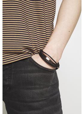 代购Fossil化石男士手链简约时尚百搭经典黑色枪灰色金属扣编织