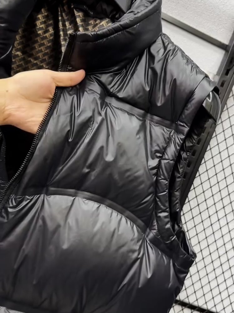 男士冬季立领羽绒马甲2025新款时尚潮流百搭商务气质简约坎肩潮男,淘宝优惠券,粉丝福利购,淘宝优惠卷