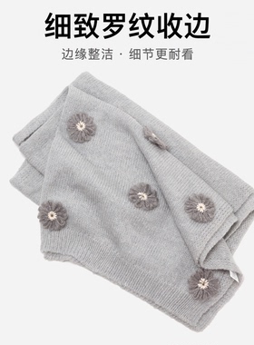 2026新款温柔灰色立体花朵针织围巾女秋冬毛线保暖百搭氛围感围脖