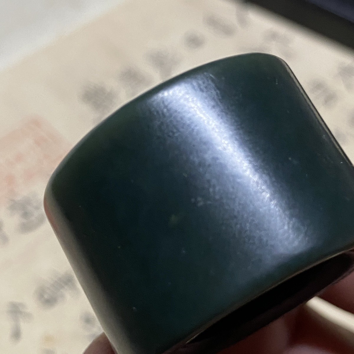 Hotan jade old green finger ring oily and delicate natural Xinjiang A grade Hetian green jade ring men's domineering jade ring