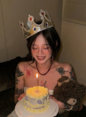 银色闪钻皇冠生日帽头冠头饰party氛围拍照道具公主发饰帽子王冠
