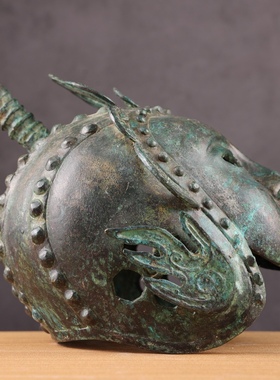 铜祥德仿古青铜器商代人面头盔影视道具古玩收藏博物馆展览艺术品