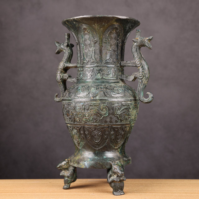 Antiques, miscellaneous bronzes, antique ornaments, Ssangyong bottles, Ssangyong statues, modern handicraft collections, distressed museums