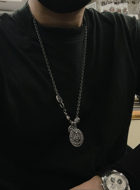 原创高街项链男潮小众设计共济会吊坠钛钢复古个性酷帅嘻哈毛衣链