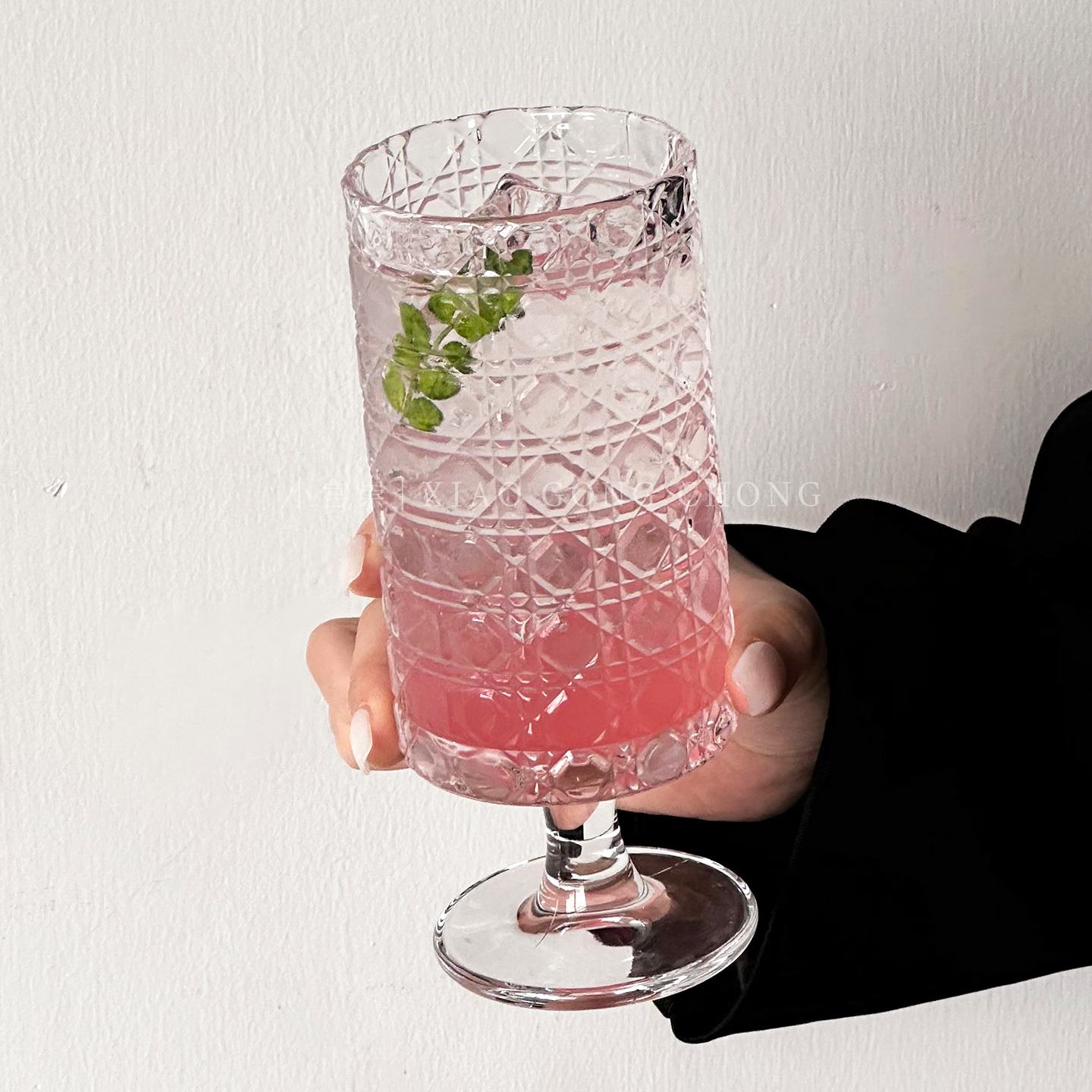 复古宝石纹高脚果汁杯家用高颜值玻璃杯冰美式咖啡杯饮料杯酒杯 - 图3