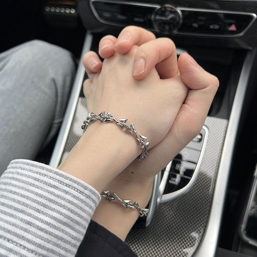 omto刘耀文同款手链原创设计ins情侣手链送男生女生520节日礼物 - 图2