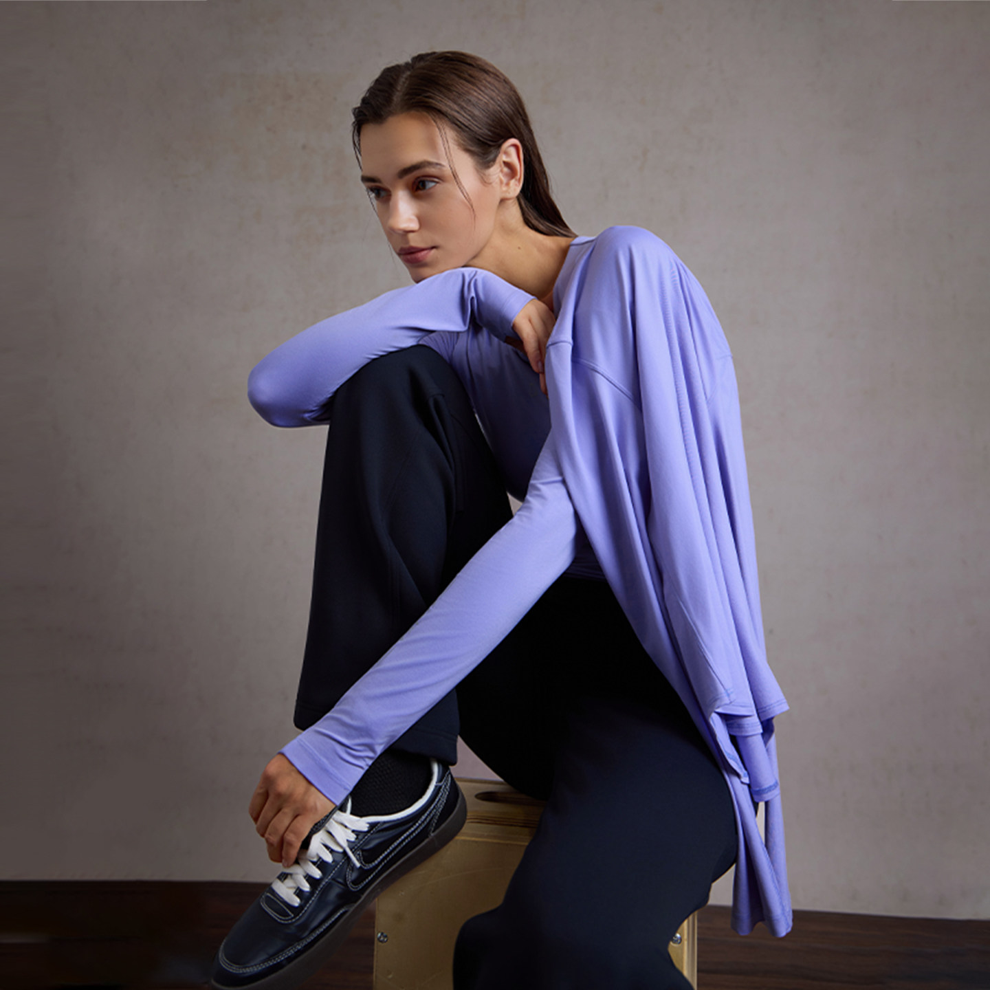 加拿大TITIKA带胸垫运动长袖T恤女秋休闲健身跑步瑜伽普拉提上衣,淘宝优惠券,粉丝福利购,淘宝优惠卷