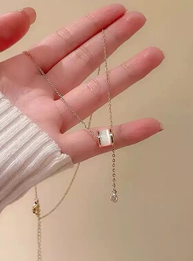 时髦精女孩_简约风H字母项链女高级感轻奢小众毛衣链2026新款爆款