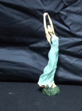 穗子黄杨木彩绘初春少女实木雕刻摆件家居客厅书房装饰工艺礼品