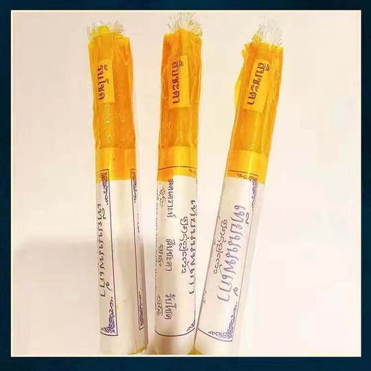 Thai Buddhist candles, specialty handicrafts, Cuban Ariyacha yellow candle, Somde Lahu handmade