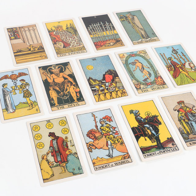 ຊຸດບັດ tarot ລໍຖ້າ 78 ບັດ