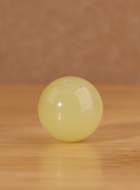 新疆和田玉若羌料黄口玉圆珠单珠