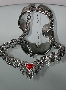 Y2K小众ins哥特爱心镰刀链条个性潮流复古项链爆款高级