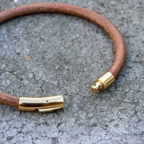 Чокер, ожерелье, ремешок, кожаный колокольчик, домашний питомец, делается под заказ, кот, простой и элегантный дизайн