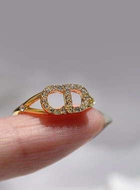 奥米迪奥字母cd镶钻戒指食指戒指