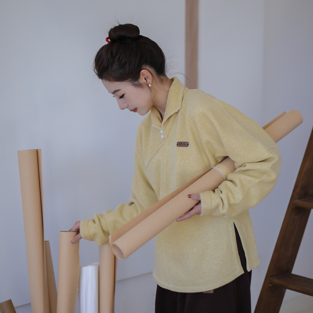 糖果盒子 | 12月1号晚8点上新!加绒翻领衫 秋冬汉服打底上衣 - 图1