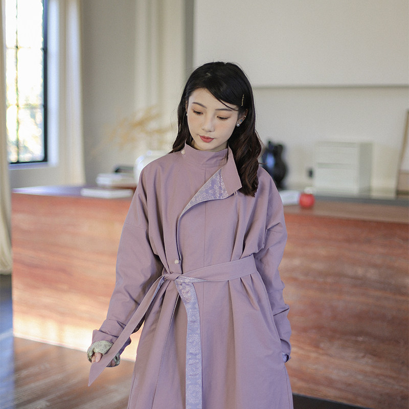 双面浪漫 | 纯汉服唐制襕袍风衣中长款圆领袍卡其色外套撞色通勤,淘宝优惠券,粉丝福利购,淘宝优惠卷