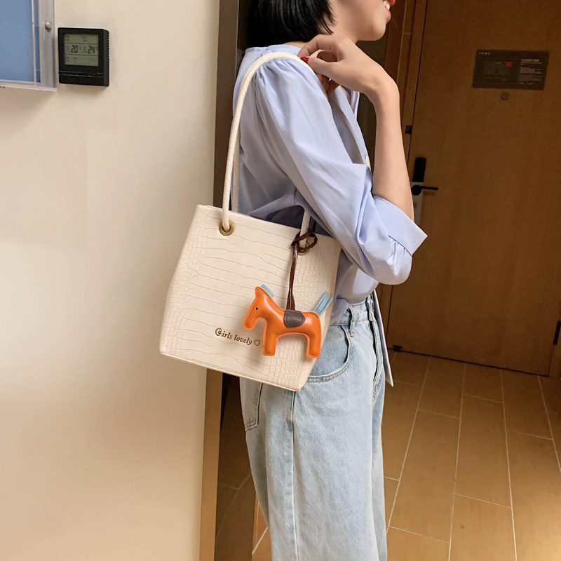 北包包夏季2020新款时尚流行小包包 北包包女士包袋