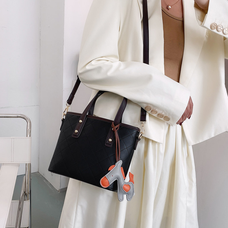 北包包网红百搭2020新款水桶小包包 北包包女士包袋