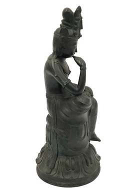 山本山雲作铸铜菩萨像，重6.5公斤，高42厘米，全球限量1000个