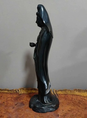 高村光云作铸铜观音菩萨像，重4.8公斤高52厘米，精美且开脸祥和