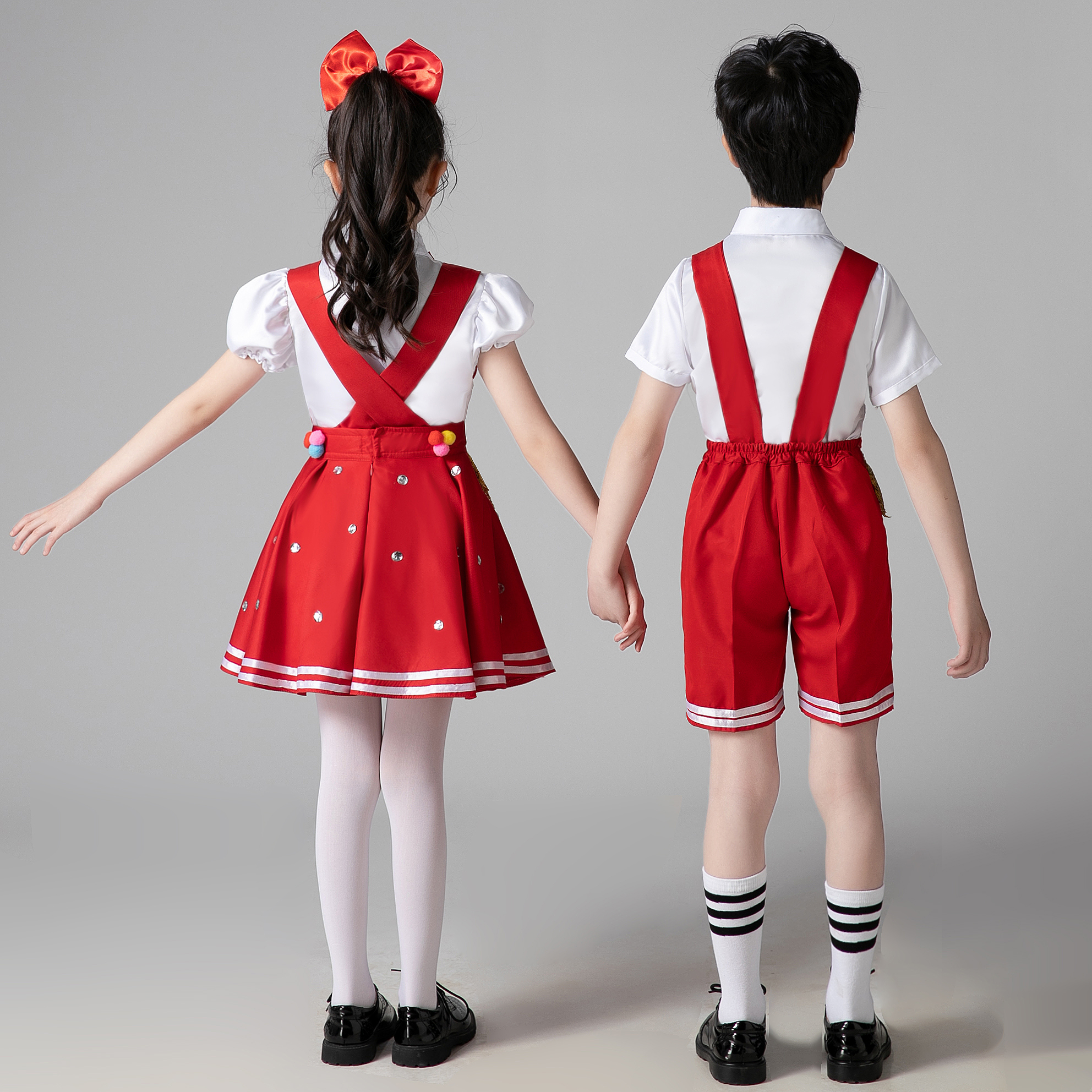 儿童男女合唱服班服演出服闪亮的小红星幼儿舞蹈小学生诗朗诵表演