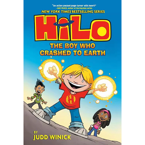 英文原版 Hilo Book 1 The Boy Who Crashed To Earth 希罗书系列 精装 吉娜 坠落地球的男孩 儿童全彩漫画桥梁章节小说 - 图0