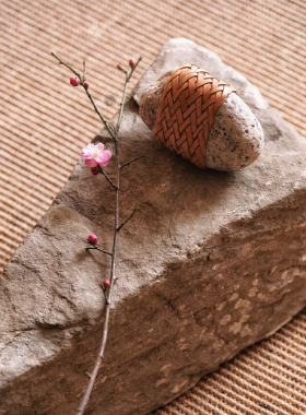 后朴展厅现货皮镇纸石头桌面摆件