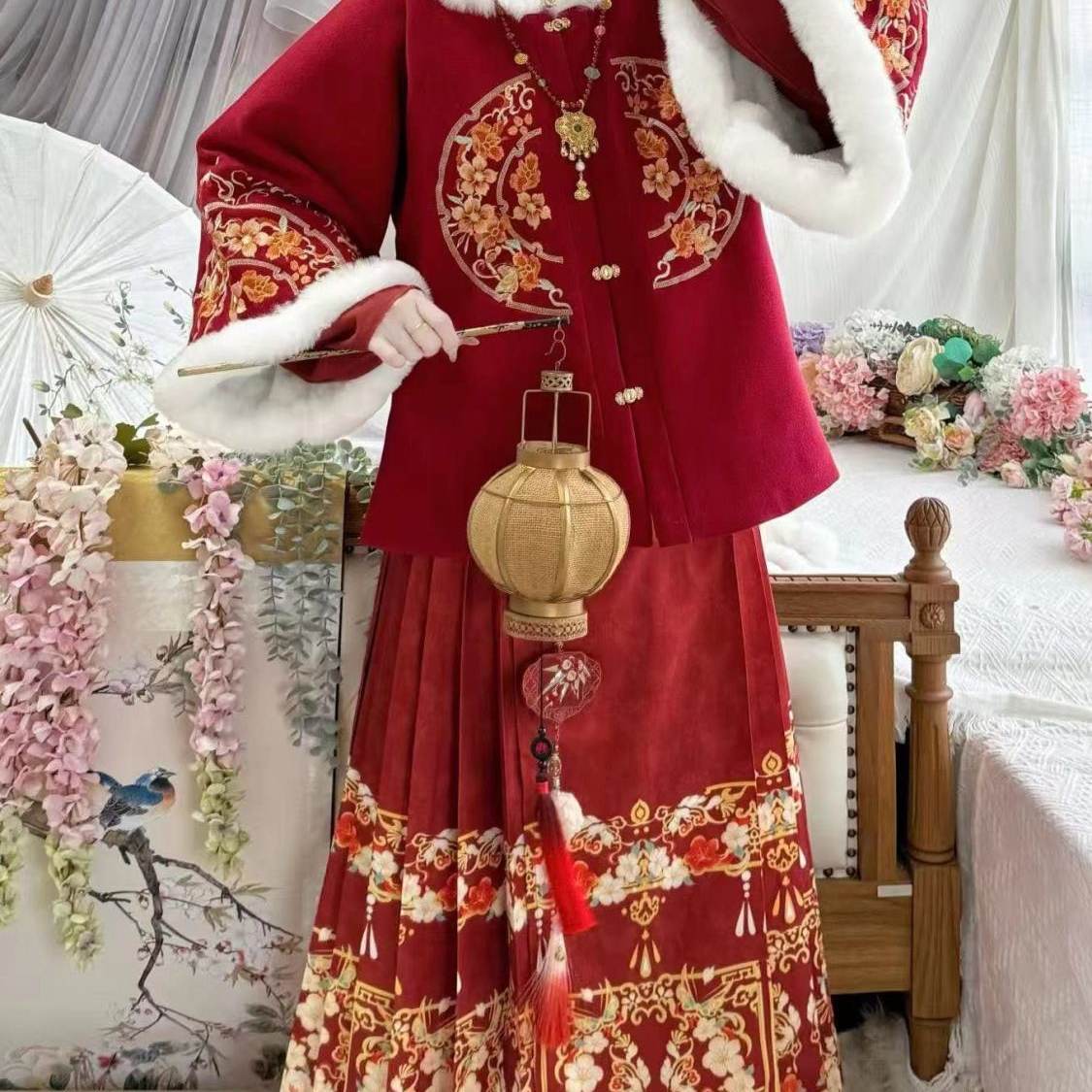 大码汉服女胖mm200斤明制红色刺绣加厚绒拜年服日常显瘦冬季袄裙,淘宝优惠券,粉丝福利购,淘宝优惠卷