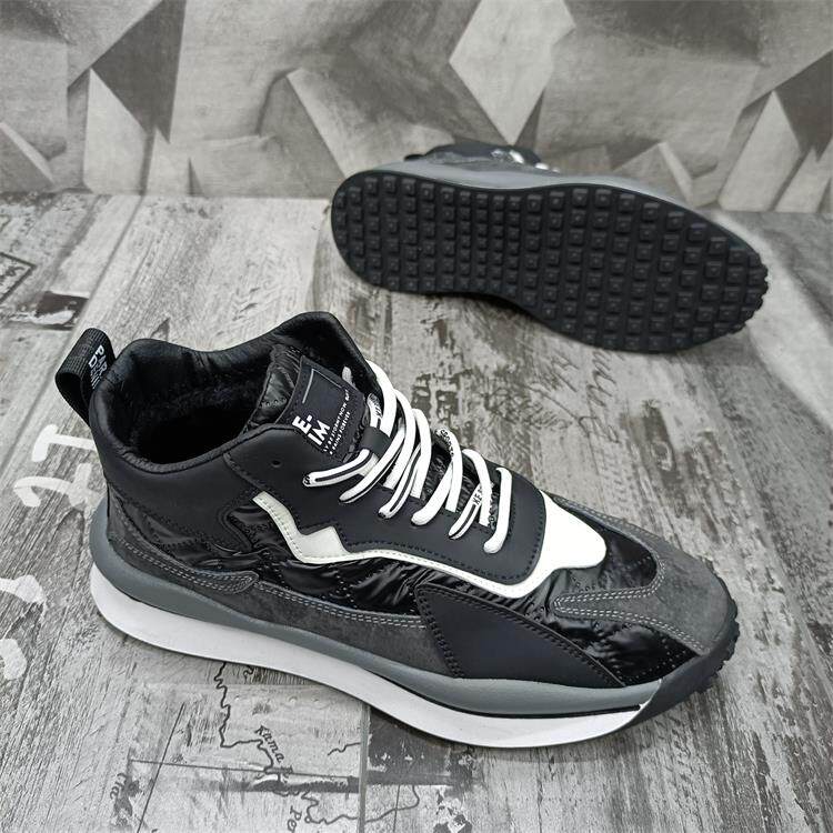 潮牌男鞋2025年秋冬季新款皮面加绒保暖高帮学生休闲运动板鞋子男,淘宝优惠券,粉丝福利购,淘宝优惠卷