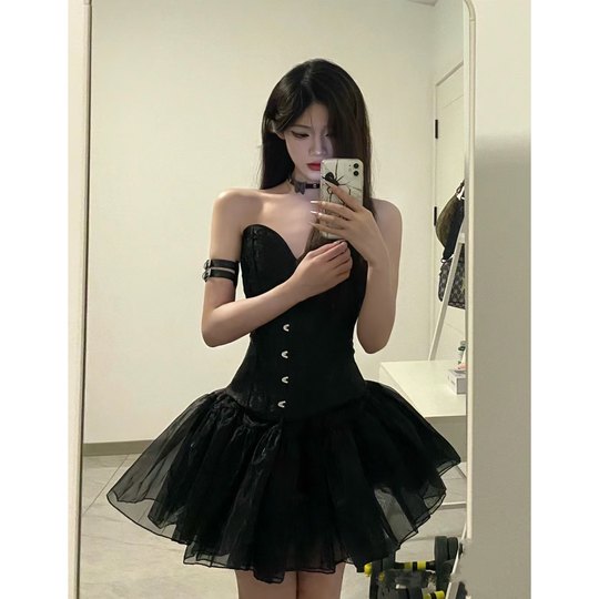 Sexy black swan jacquard fabric dark fluffy skirt