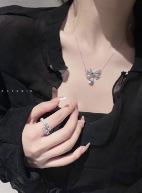 graf平替水滴锆石蝴蝶结项链