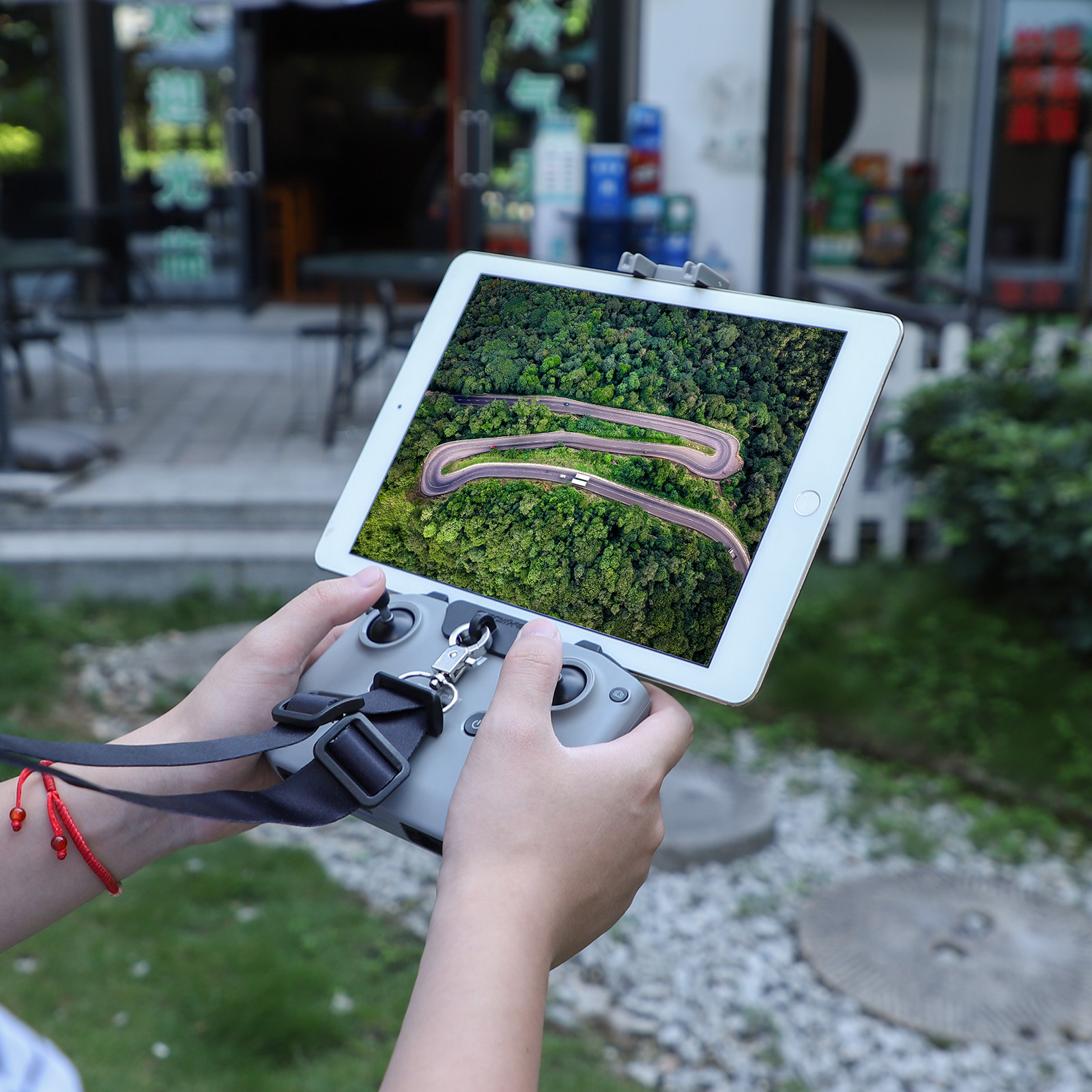 适用DJI大疆御FLIP/AIR3S/Mini4/3PRO/2S平板支架遥控器挂绳折叠 - 图1