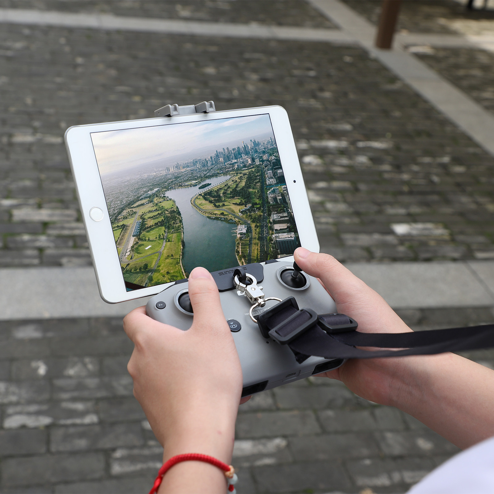 适用DJI大疆御FLIP/AIR3S/Mini4/3PRO/2S平板支架遥控器挂绳折叠 - 图2