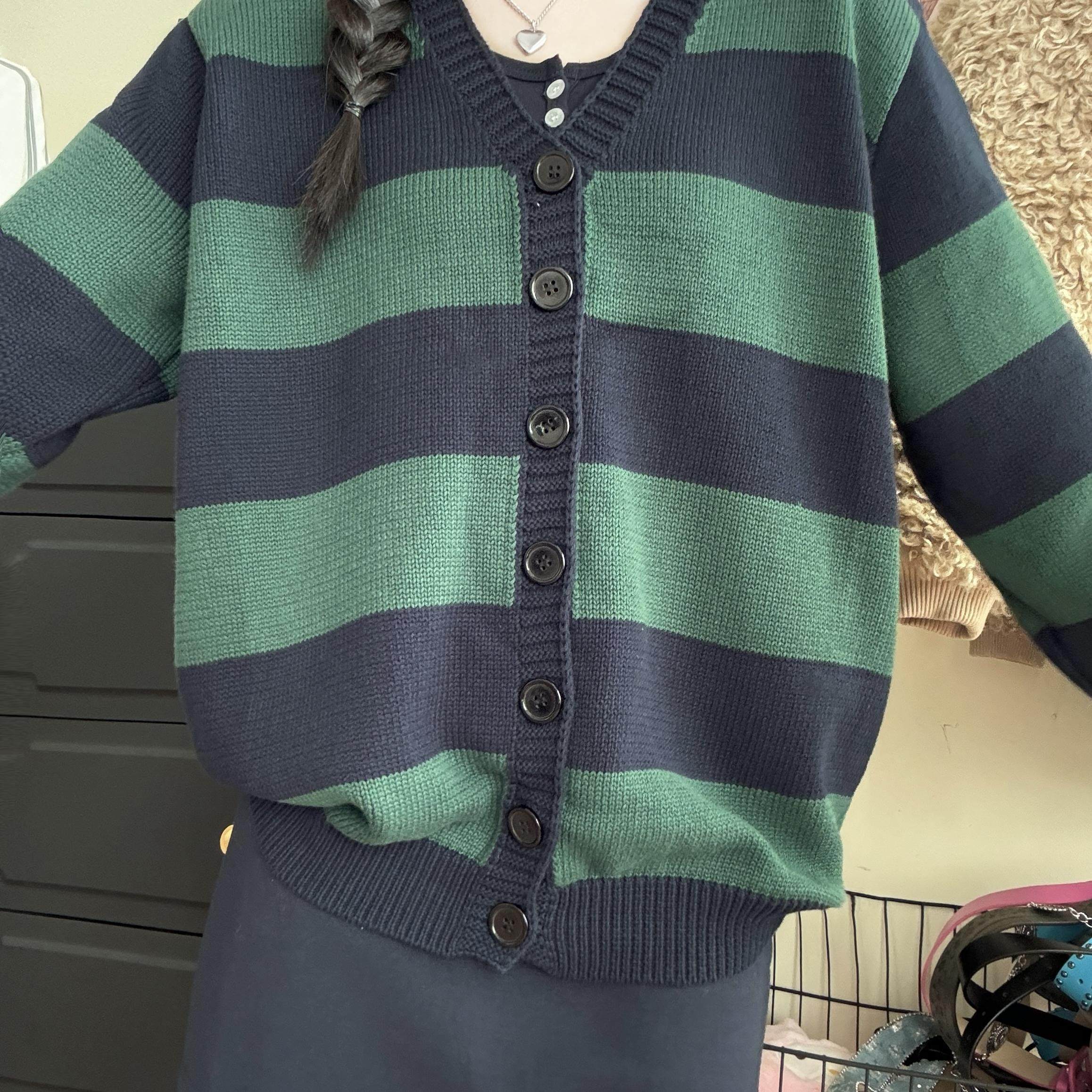 brandy虞书欣同款复古慵懒风墨绿条纹bm针织开衫毛衣外套女中长款,淘宝优惠券,粉丝福利购,淘宝优惠卷