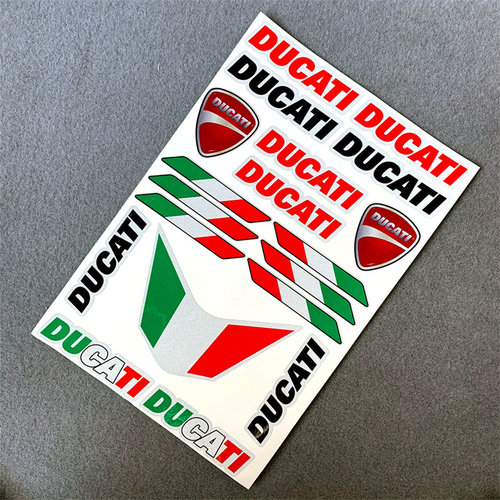 适用于杜卡迪DUCATI821/1199车标反光贴纸摩托车头盔防水改装贴花 - 图2