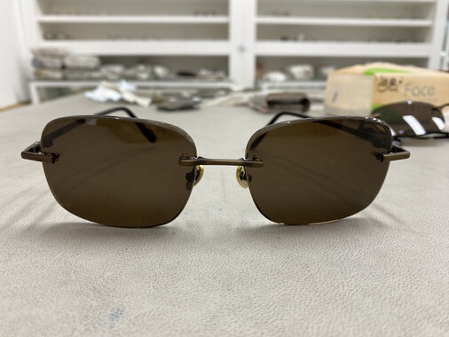 石头镜老字号厂家天然水晶男士款帅气简约纯钛无框护目遮阳太阳镜