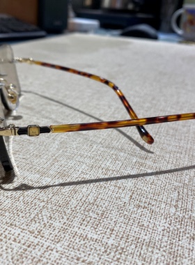 石头镜防辐射长方形男天然水晶