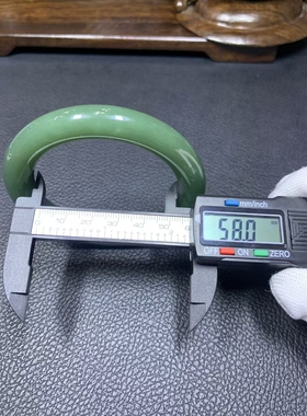 析木绿河磨玉圆条手镯58口径重68克和田玉可定制一手货源收藏级