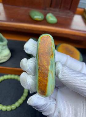 析木河磨玉手把石重50克青玉油润细腻大小适中自家工厂可定制