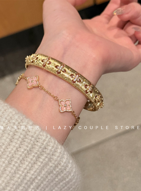 金典贵气拉丝手镯四叶草贝母手链