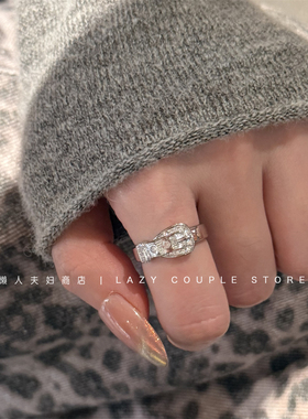 时尚精银色拉丝闪钻皮带戒指开口