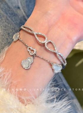 富家千金即视感叠戴白贝母手饰