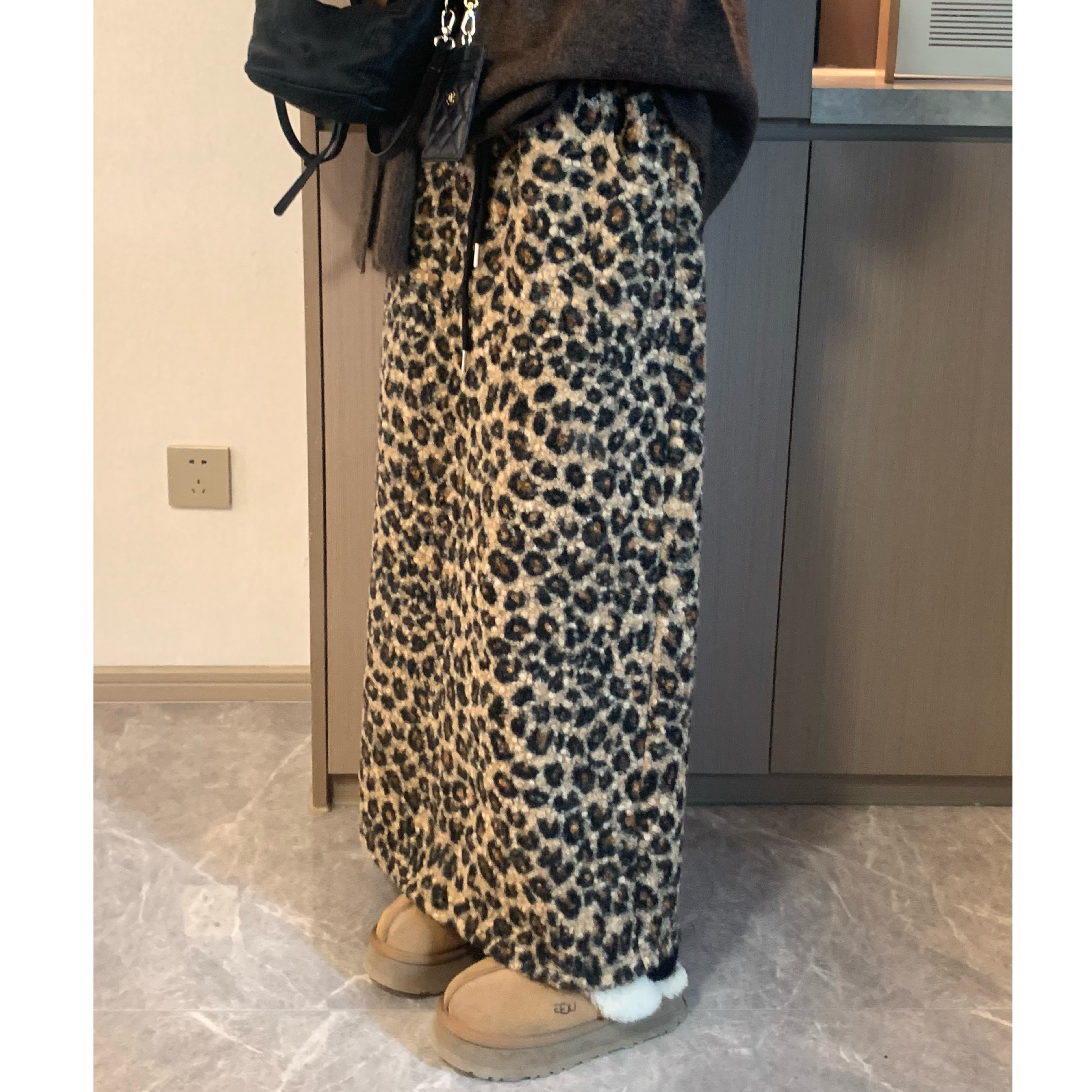 [香蕉派派]自留美拉德穿搭时髦圈圈绒长款开叉休闲豹纹裙女保暖,淘宝优惠券,粉丝福利购,淘宝优惠卷