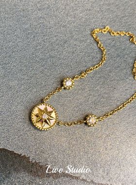 小巧精致mini版罗盘锁骨链