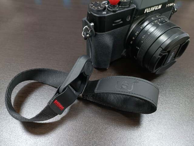Jike Camera Wristband Magnetic Snap Bracelet