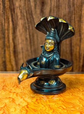 印度婆Linga黄铜Shivling林伽